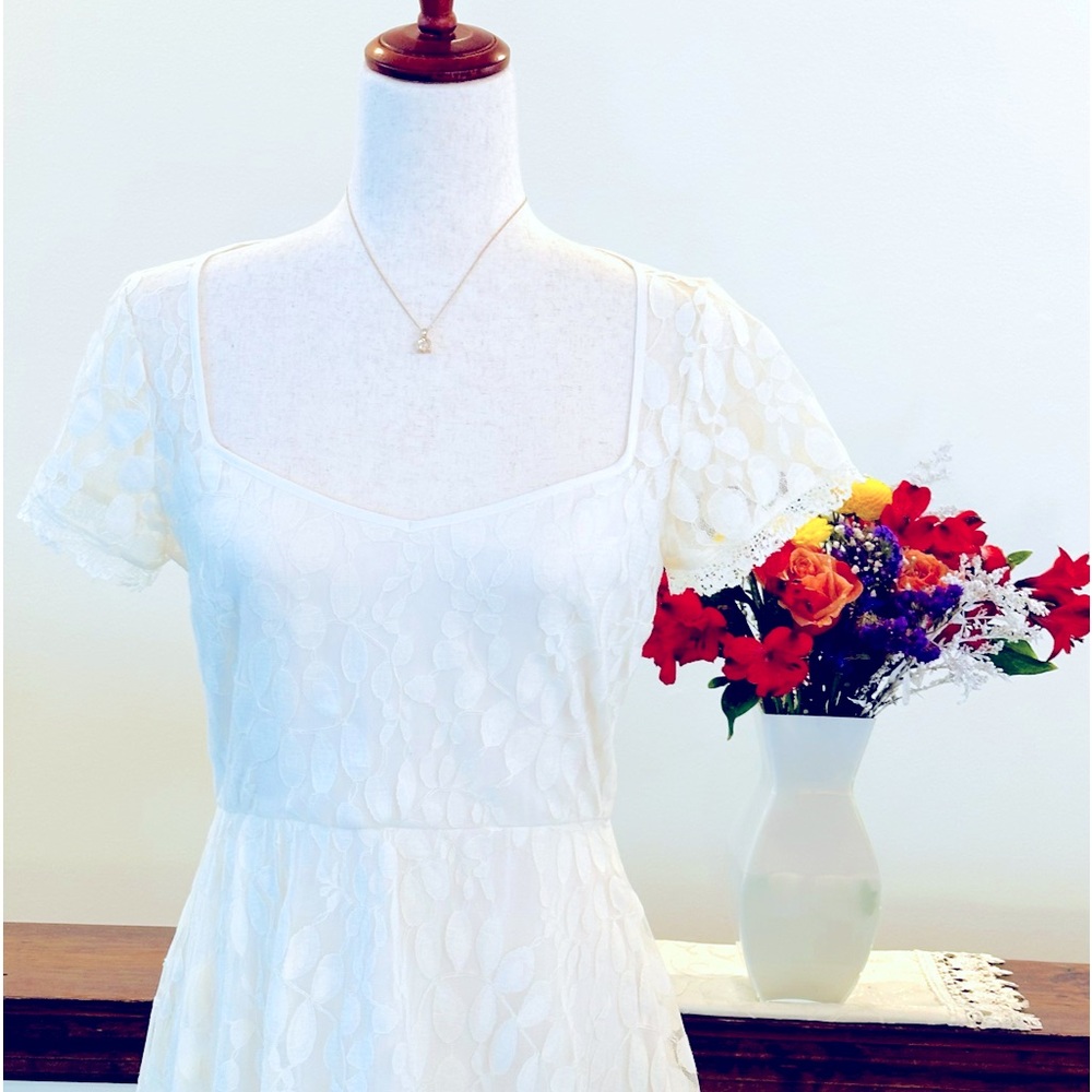 🌹Abercrombie & Fitch Keyhole Back Lace Minidress, Size S (Fitted), Ivory  NWT